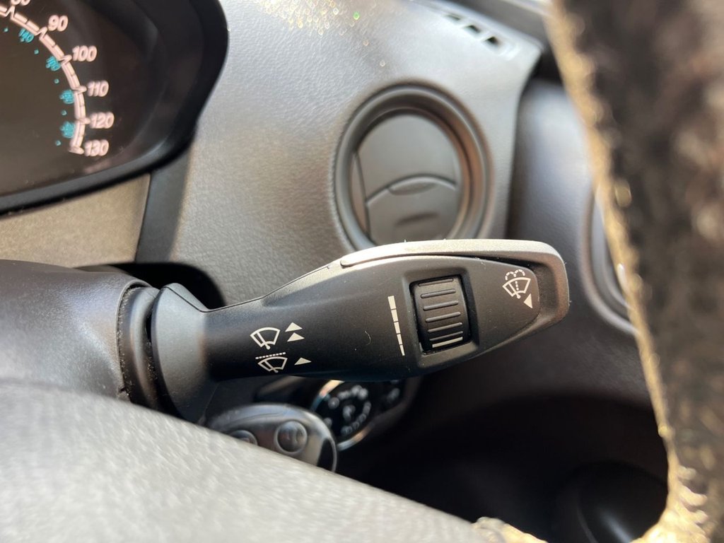 Used Ford Transit Courier 2020 for sale - 78180994: Photo 32