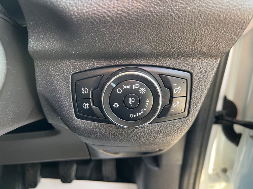 Used Ford Transit Courier 2020 for sale - 78180994: Photo 35