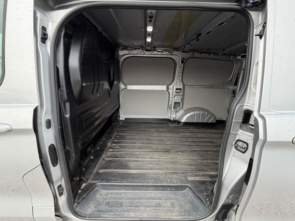 Used Ford Transit Custom 2024 for sale - 77780078: Photo 17