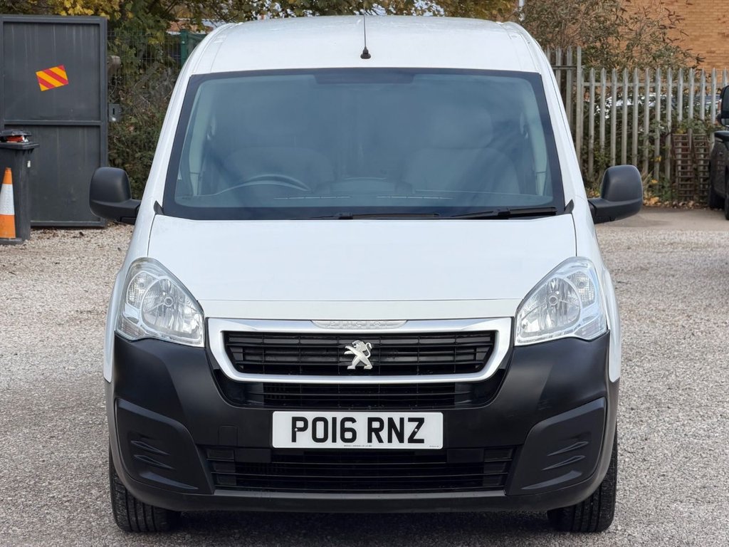 Used Peugeot Partner 2025 for sale - 76385965: Photo 2