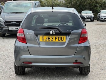 Used Honda Jazz 2013 for sale - 76147278: Photo