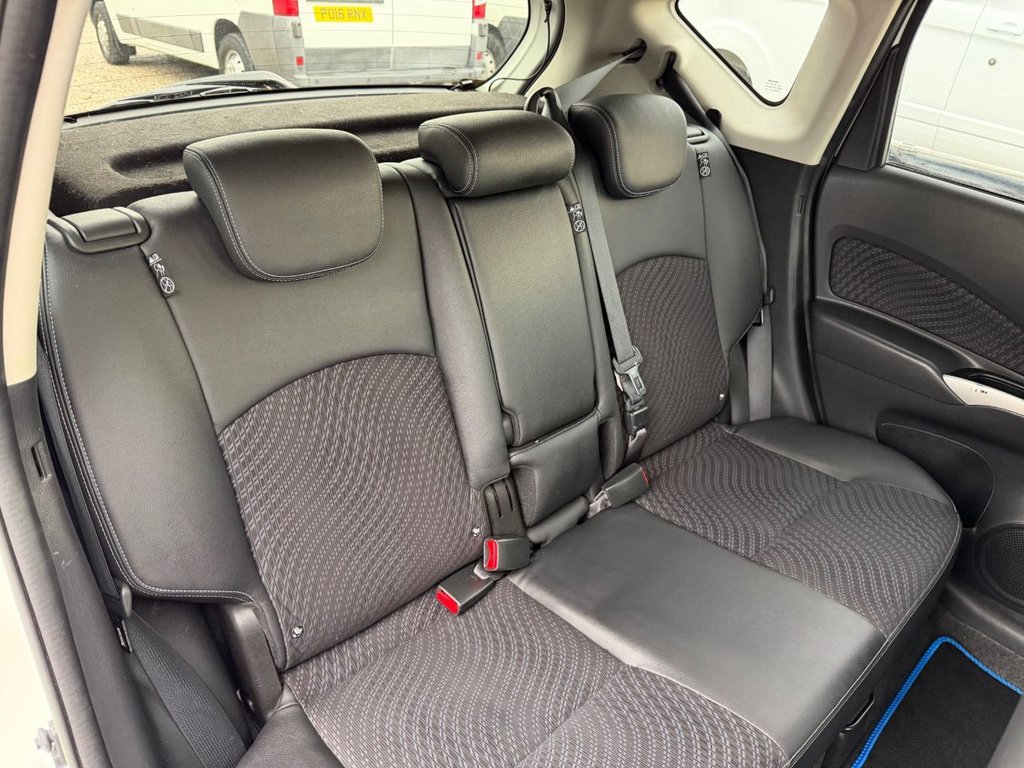 Used Nissan Note 2015 for sale - 76547004: Photo 21