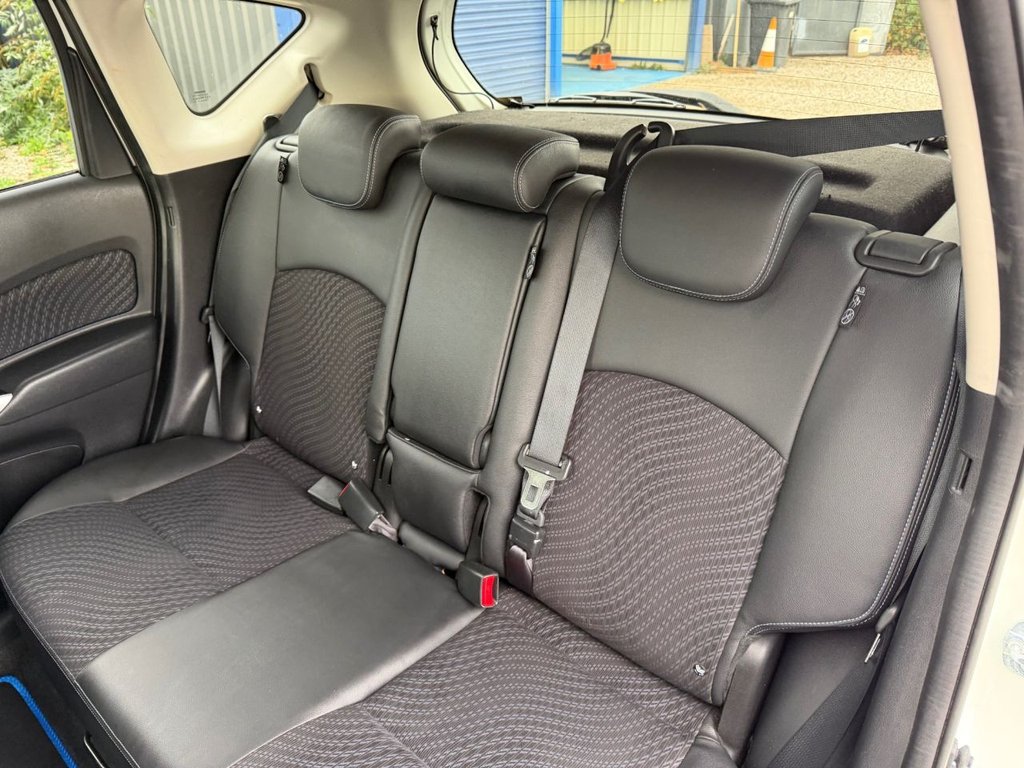 Used Nissan Note 2015 for sale - 76547004: Photo 28