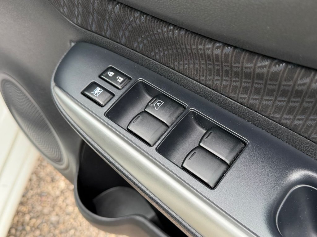 Used Nissan Note 2015 for sale - 76547004: Photo 35