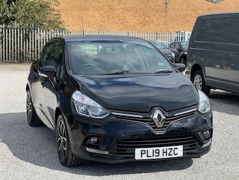 Used Renault Clio 2019 for sale - 75703565: Photo