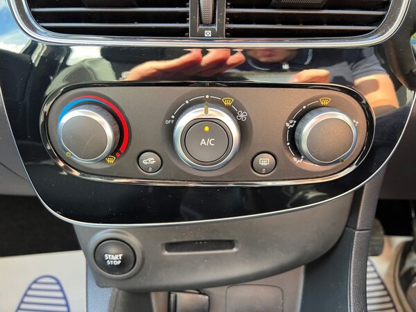 Used Renault Clio 2019 for sale - 75703565: Photo 45