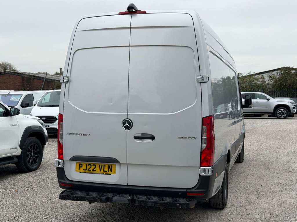 Used Mercedes-Benz Sprinter 2022 for sale - 77200051: Photo 3