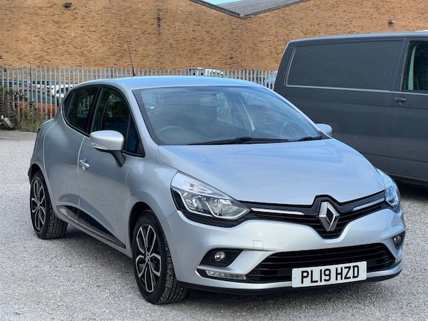 Used Renault Clio 2019 for sale - 75727195: Photo 1