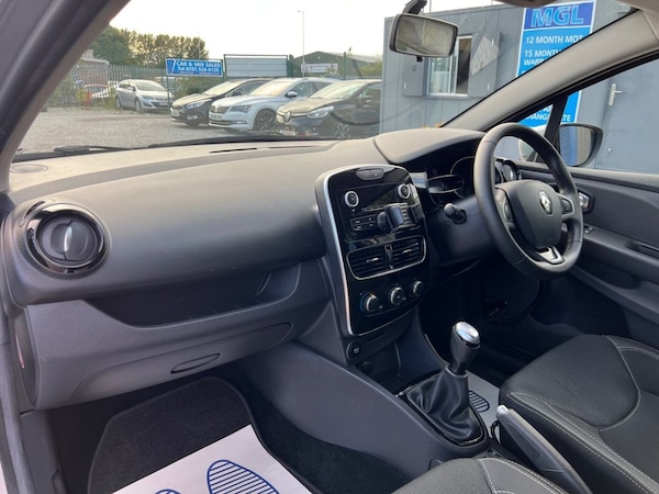 Used Renault Clio 2019 for sale - 75727195: Photo 23