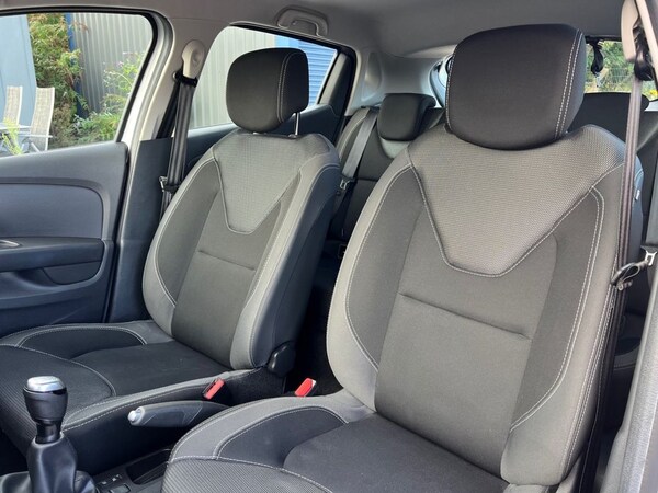 Used Renault Clio 2019 for sale - 75727195: Photo 25