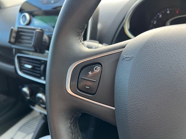 Used Renault Clio 2019 for sale - 75727195: Photo 37