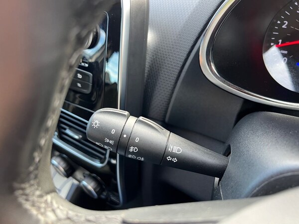 Used Renault Clio 2019 for sale - 75727195: Photo 38