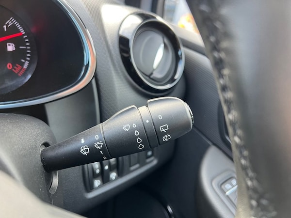 Used Renault Clio 2019 for sale - 75727195: Photo 40