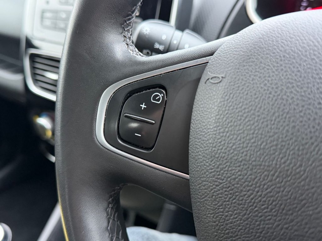 Used Renault Clio 2025 for sale - 77287608: Photo 39
