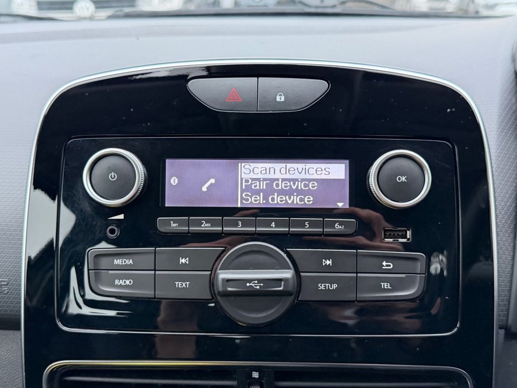 Used Renault Clio 2025 for sale - 77287608: Photo 46