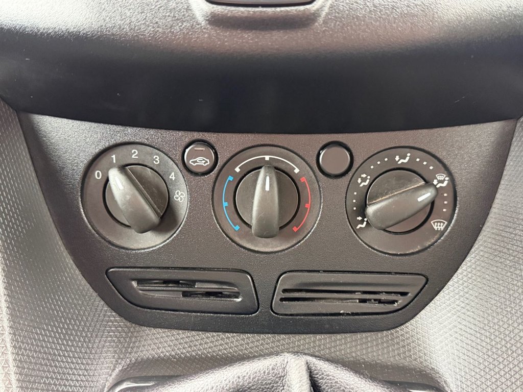 Used Ford Transit Connect 2018 for sale - 78134166: Photo 39