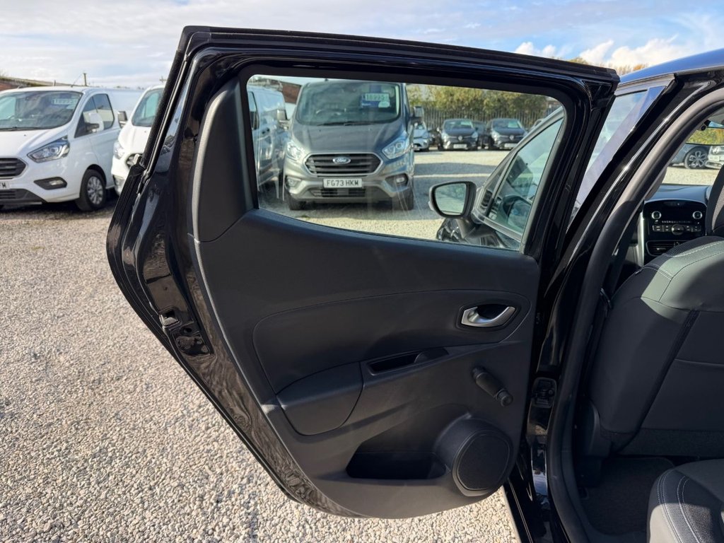 Used Renault Clio 2019 for sale - 76356367: Photo 26