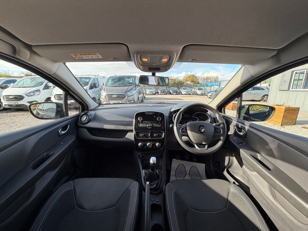 Used Renault Clio 2019 for sale - 76356367: Photo 30