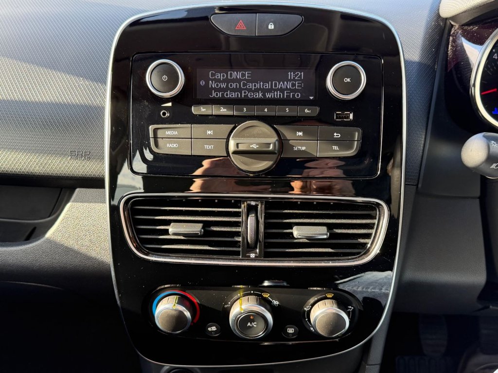 Used Renault Clio 2019 for sale - 76356367: Photo 41