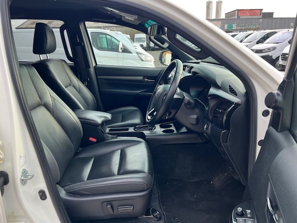 Used Toyota Hilux 2022 for sale - 76245196: Photo 18