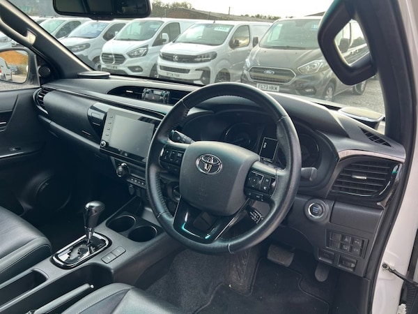 Used Toyota Hilux 2022 for sale - 76245196: Photo 19