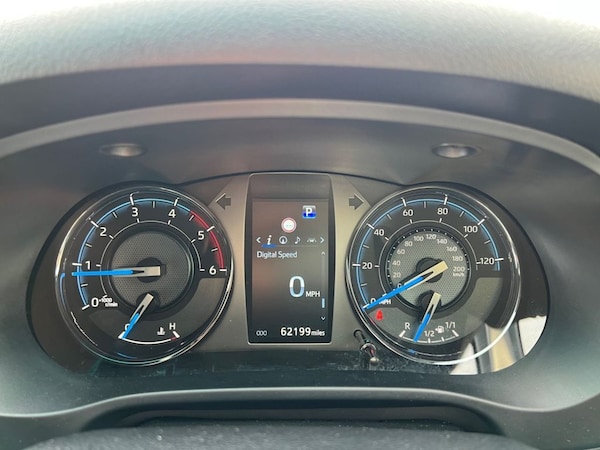 Used Toyota Hilux 2022 for sale - 76245196: Photo 30