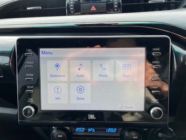 Used Toyota Hilux 2022 for sale - 76245196: Photo 38