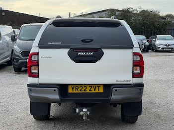Used Toyota Hilux 2022 for sale - 76245196: Photo 4