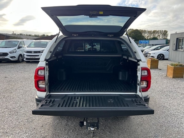 Used Toyota Hilux 2022 for sale - 76245196: Photo 5