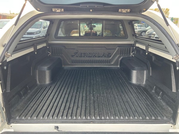 Used Toyota Hilux 2022 for sale - 76245196: Photo 6
