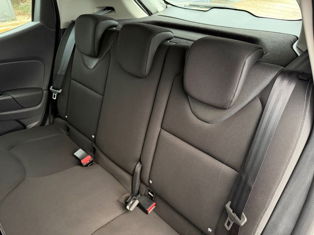 Used Renault Clio 2023 for sale - 77038020: Photo 32