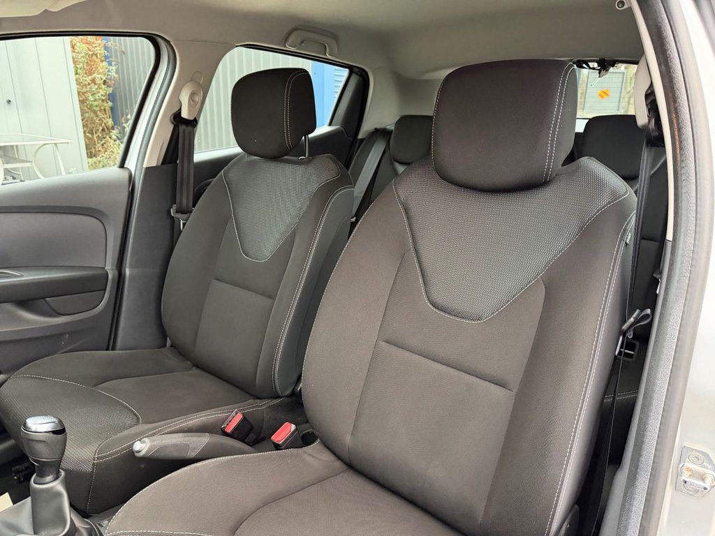 Used Renault Clio 2023 for sale - 77038020: Photo 35