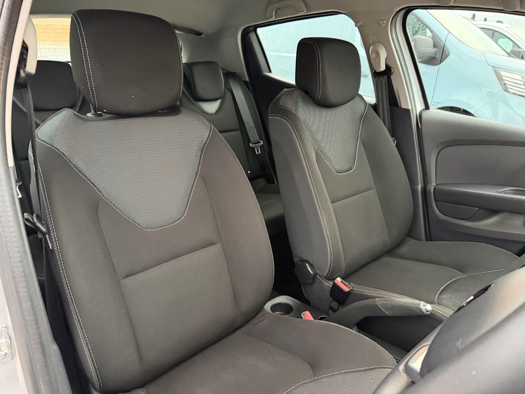 Used Renault Clio 2023 for sale - 77038020: Photo 6