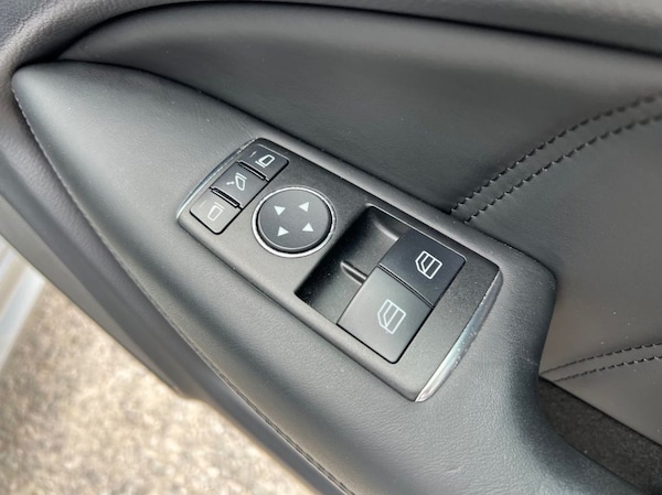 Used Mercedes-Benz C-Class 2013 for sale - 75411048: Photo 24