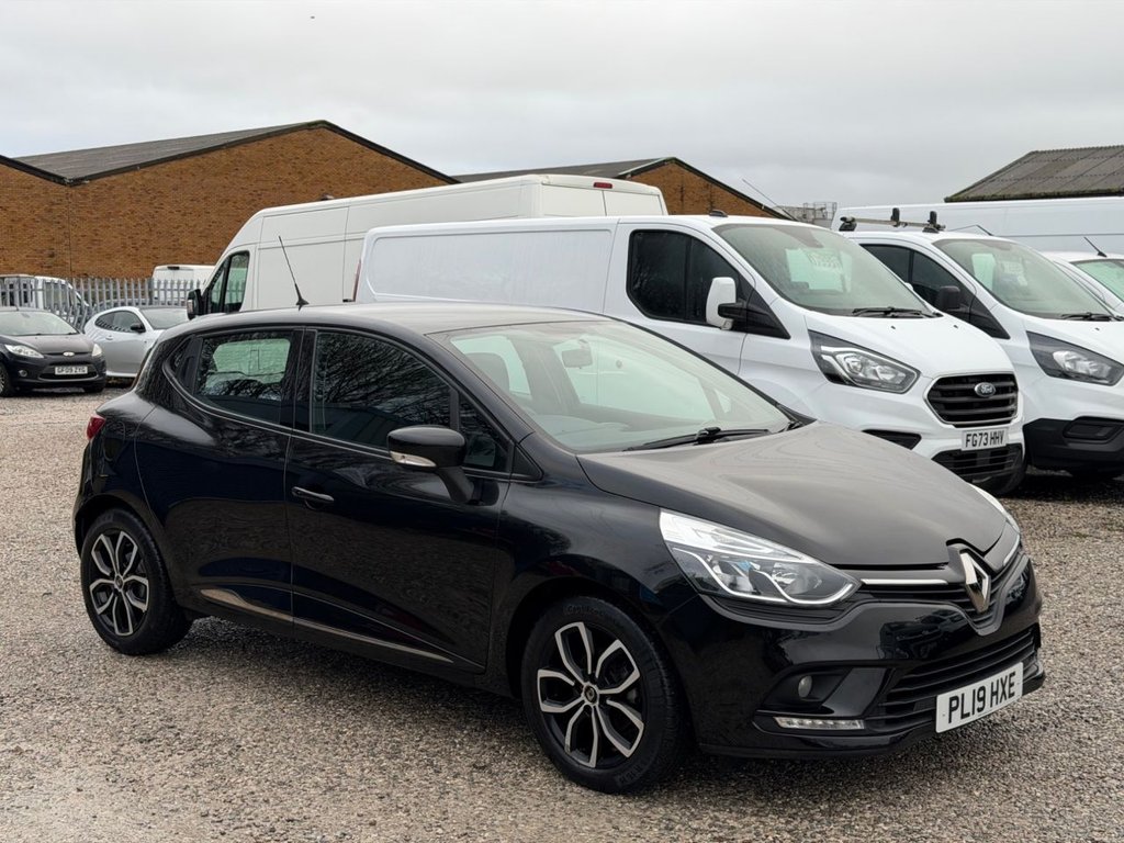 Used Renault Clio 2025 for sale - 76848156: Photo 11