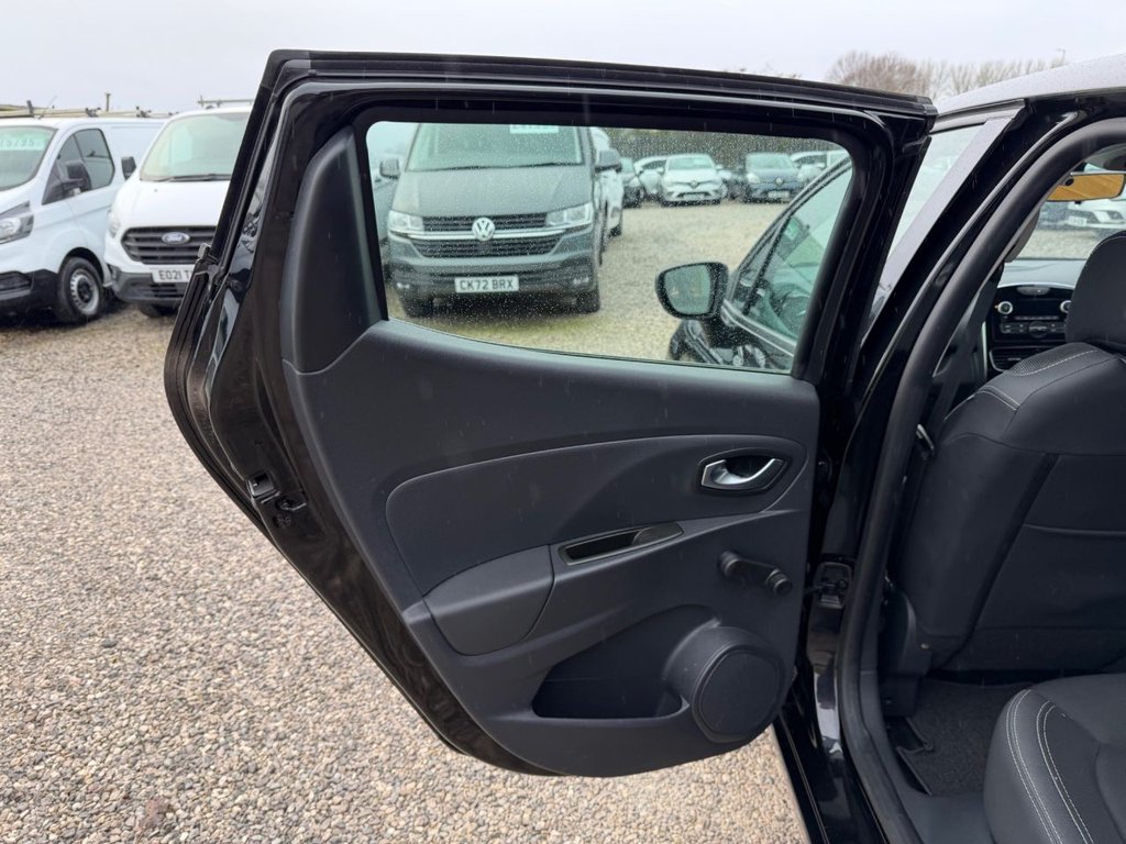 Used Renault Clio 2025 for sale - 76848156: Photo 27