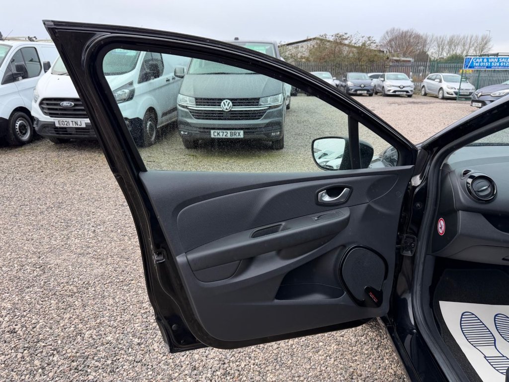 Used Renault Clio 2025 for sale - 76848156: Photo 30