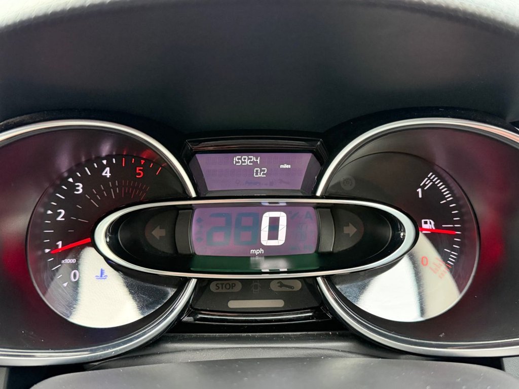 Used Renault Clio 2025 for sale - 76848156: Photo 34