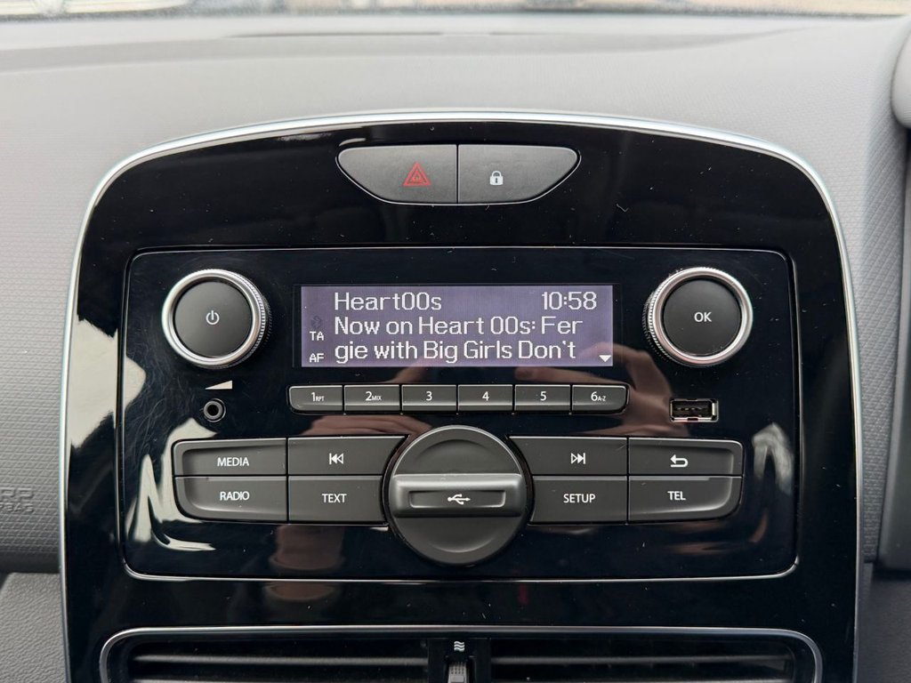 Used Renault Clio 2025 for sale - 76848156: Photo 43