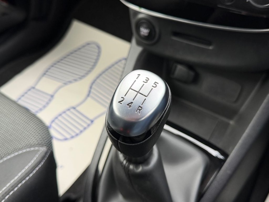 Used Renault Clio 2025 for sale - 76848156: Photo 45