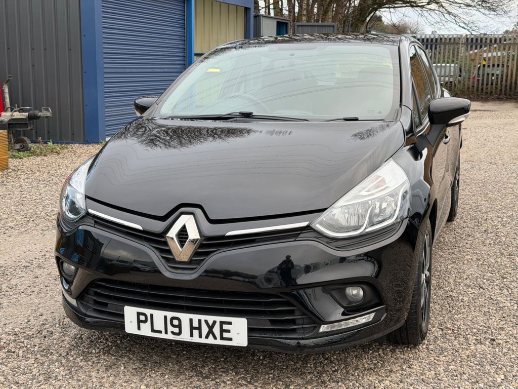 Used Renault Clio 2025 for sale - 76848156: Photo 9