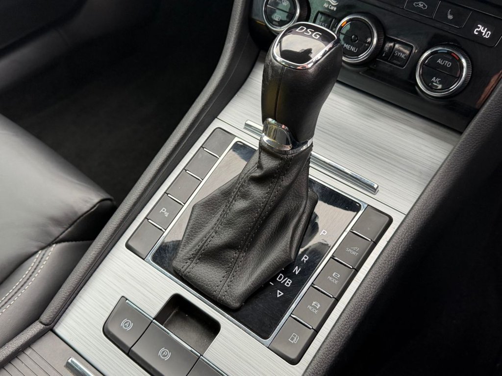 Used Skoda Superb 2025 for sale - 77088874: Photo 41