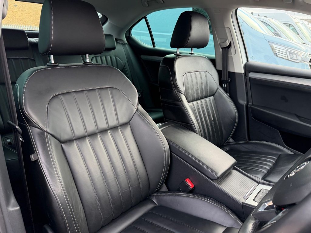 Used Skoda Superb 2025 for sale - 77088874: Photo 6