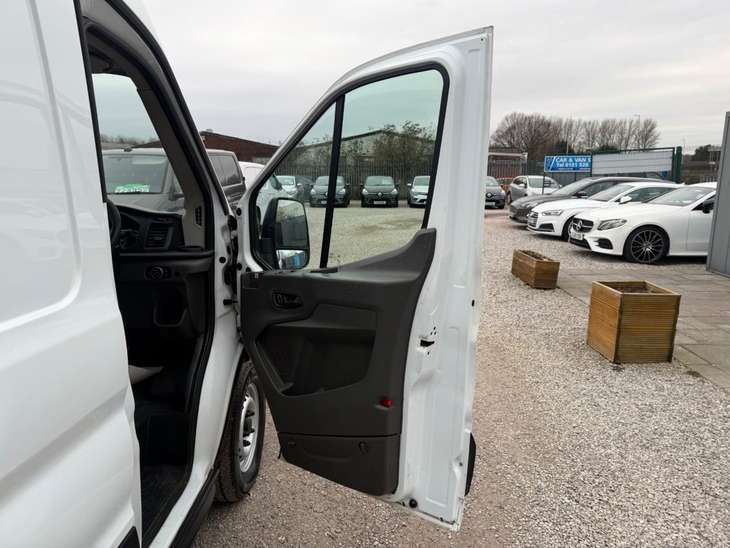 Used Ford Transit 2022 for sale - 77600153: Photo 17