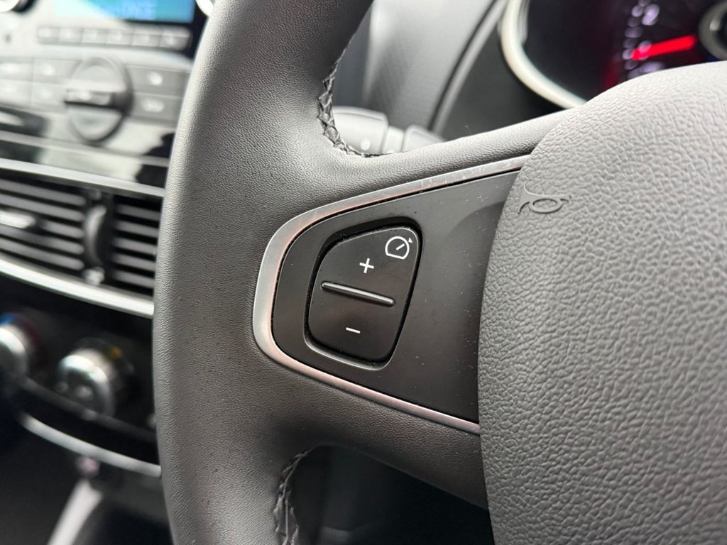 Used Renault Clio 2025 for sale - 77436668: Photo 19