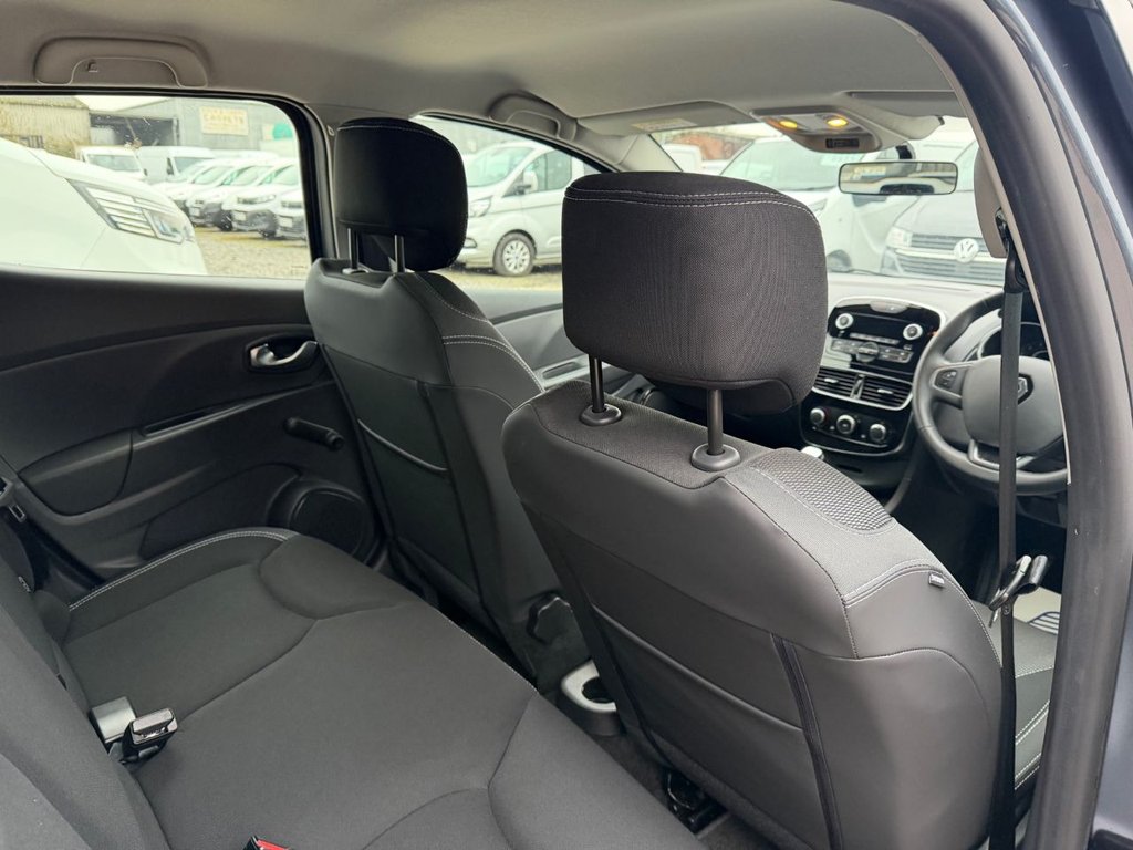 Used Renault Clio 2025 for sale - 77436668: Photo 31