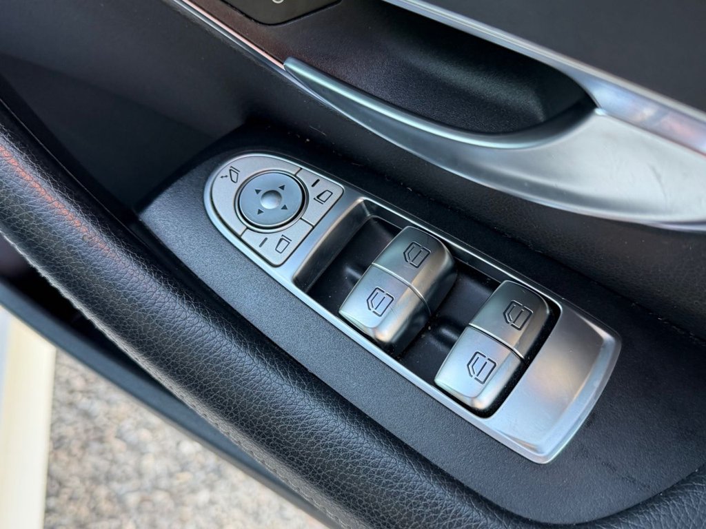 Used Mercedes-Benz E Class 2018 for sale - 77236410: Photo 17