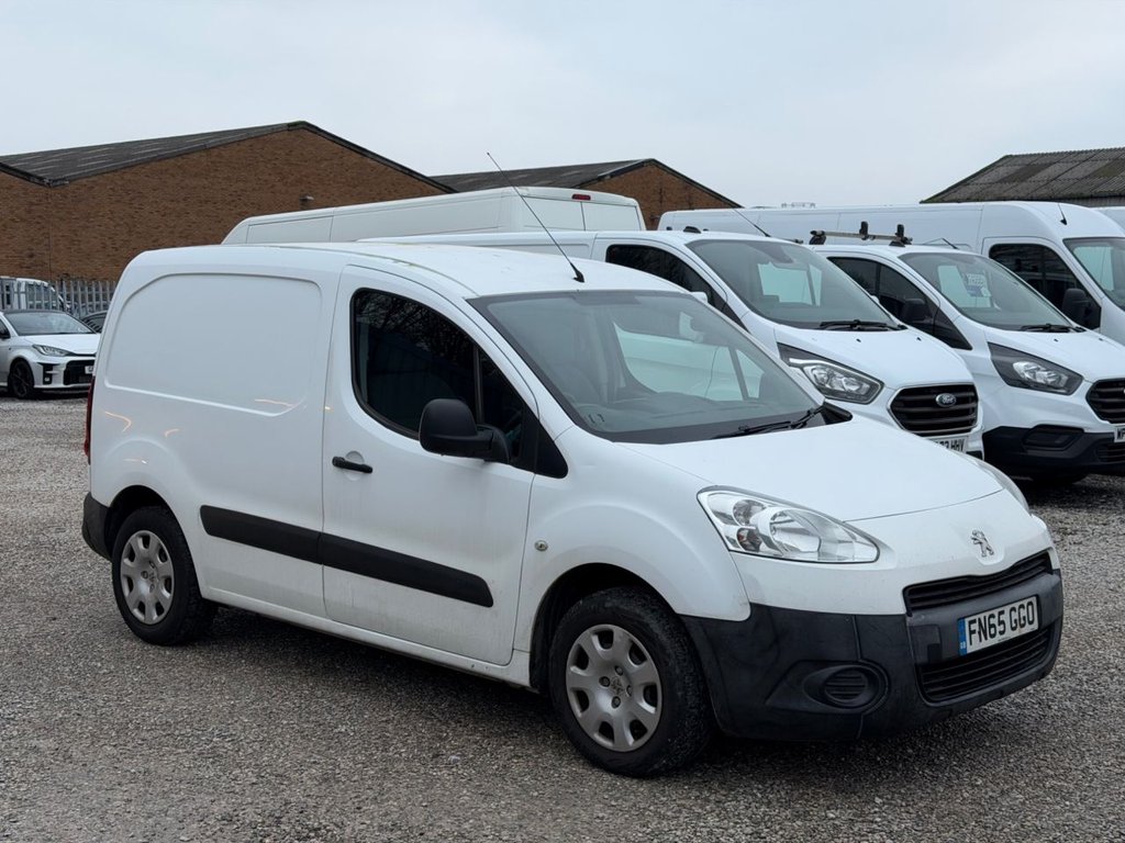 Used Peugeot Partner 2015 for sale - 77048690: Photo 11