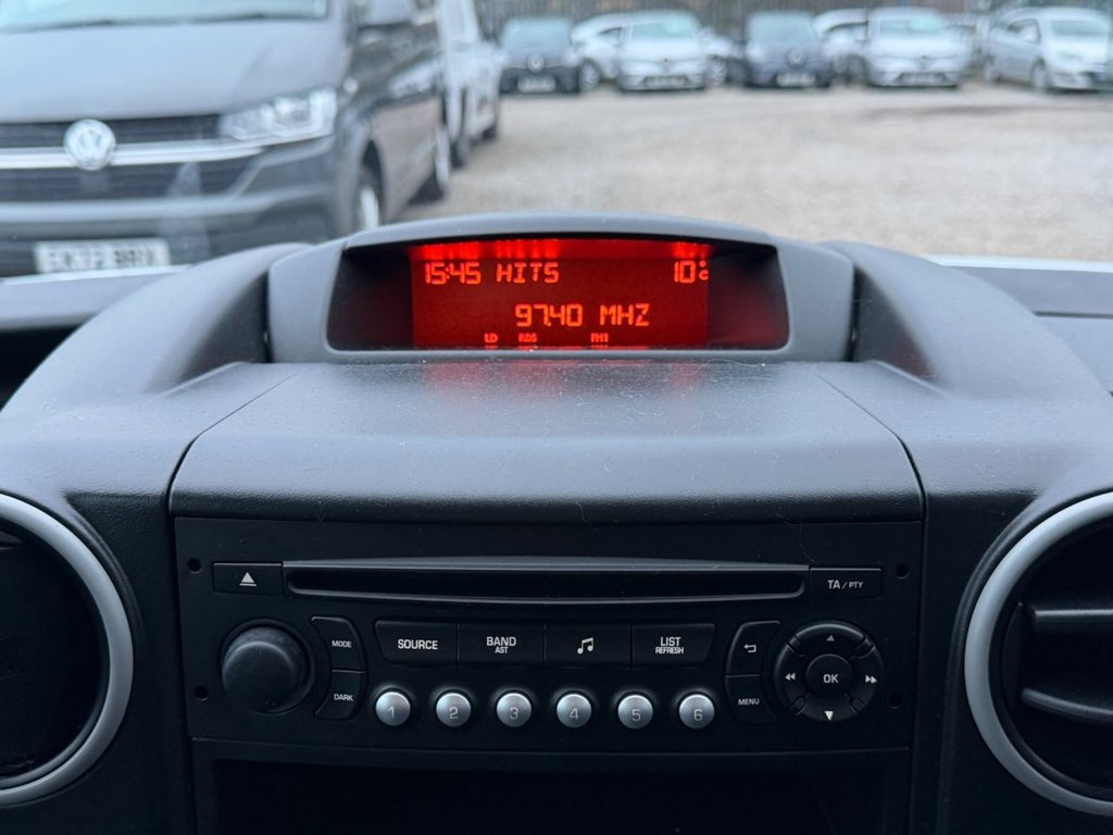 Used Peugeot Partner 2015 for sale - 77048690: Photo 16