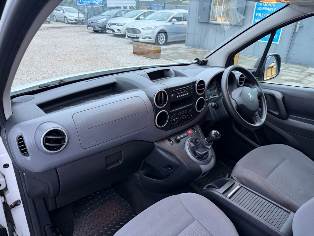 Used Peugeot Partner 2015 for sale - 77048690: Photo 18